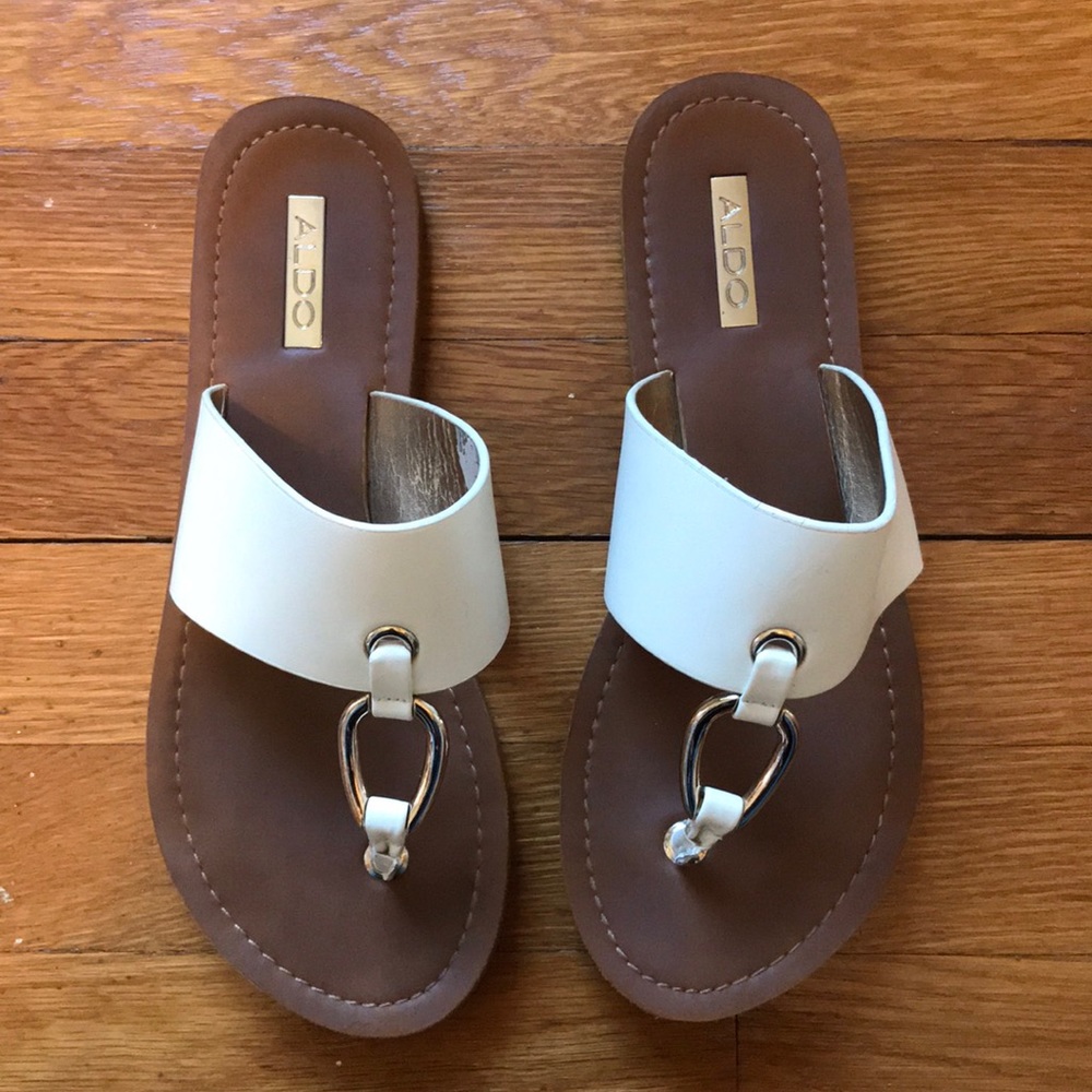 Ladies Aldo sandals